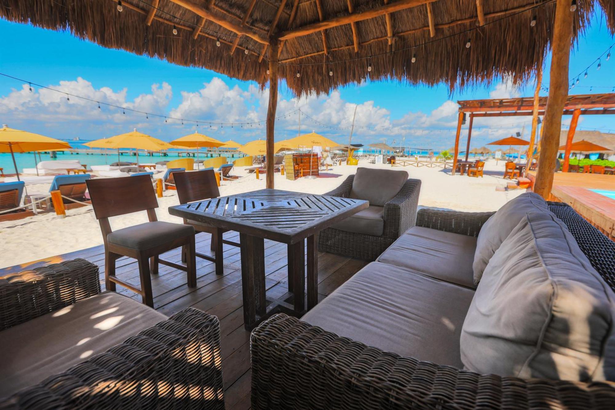 Aruma Villa Boutique Isla Mujeres With Beach Club Access Included Bagian luar foto